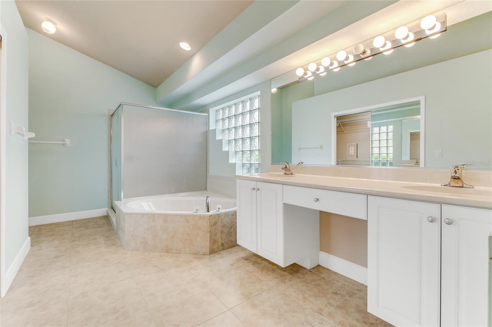 PLANTATION BAY SEC 2E 05 UNIT 01 - Residential