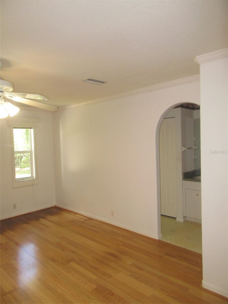 PORT CHARLOTTE SUB 01 - Residential Lease