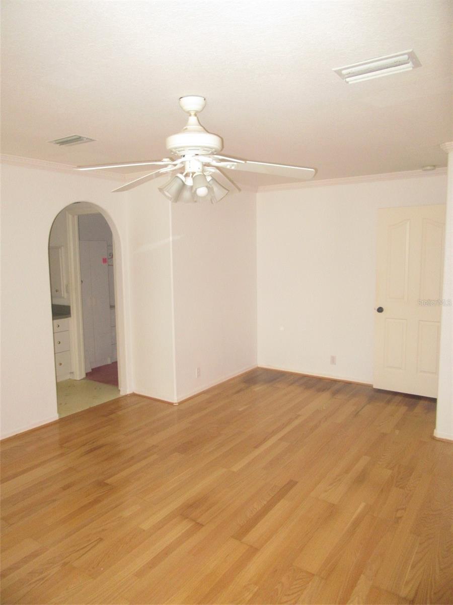 PORT CHARLOTTE SUB 01 - Residential Lease