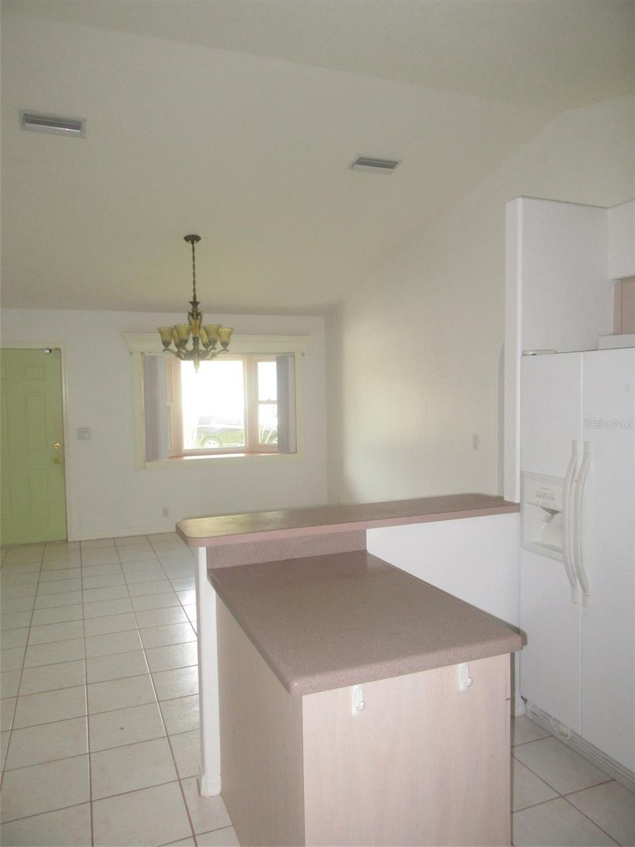 PORT CHARLOTTE SUB 01 - Residential Lease