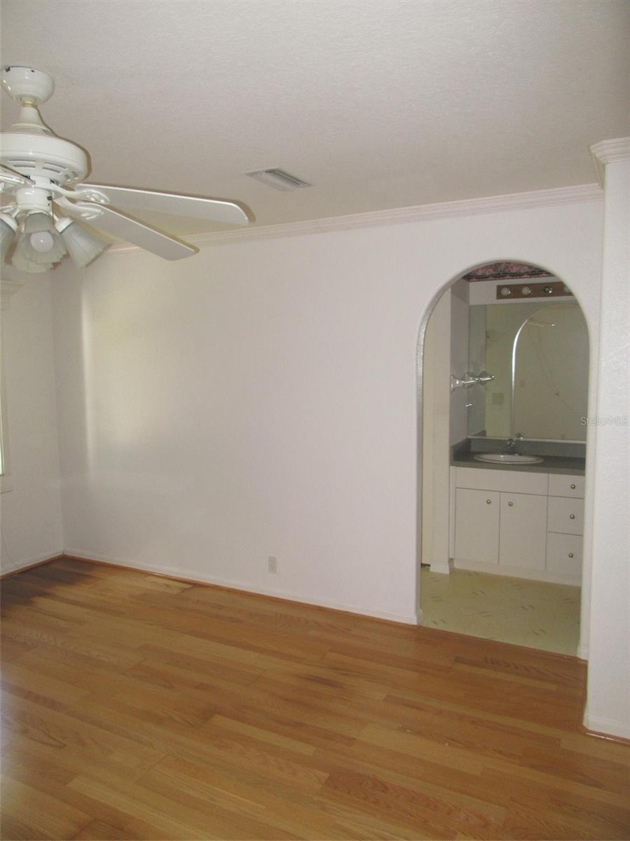 PORT CHARLOTTE SUB 01 - Residential Lease