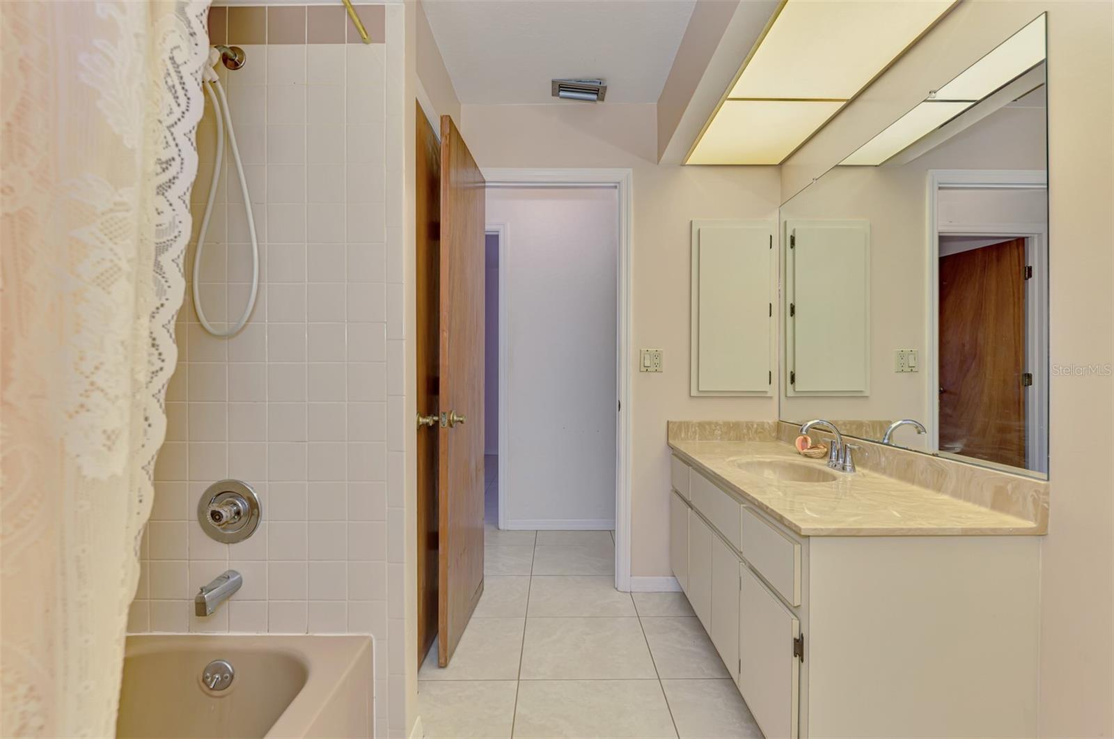 GULF VIEW ESTATES - Residential
