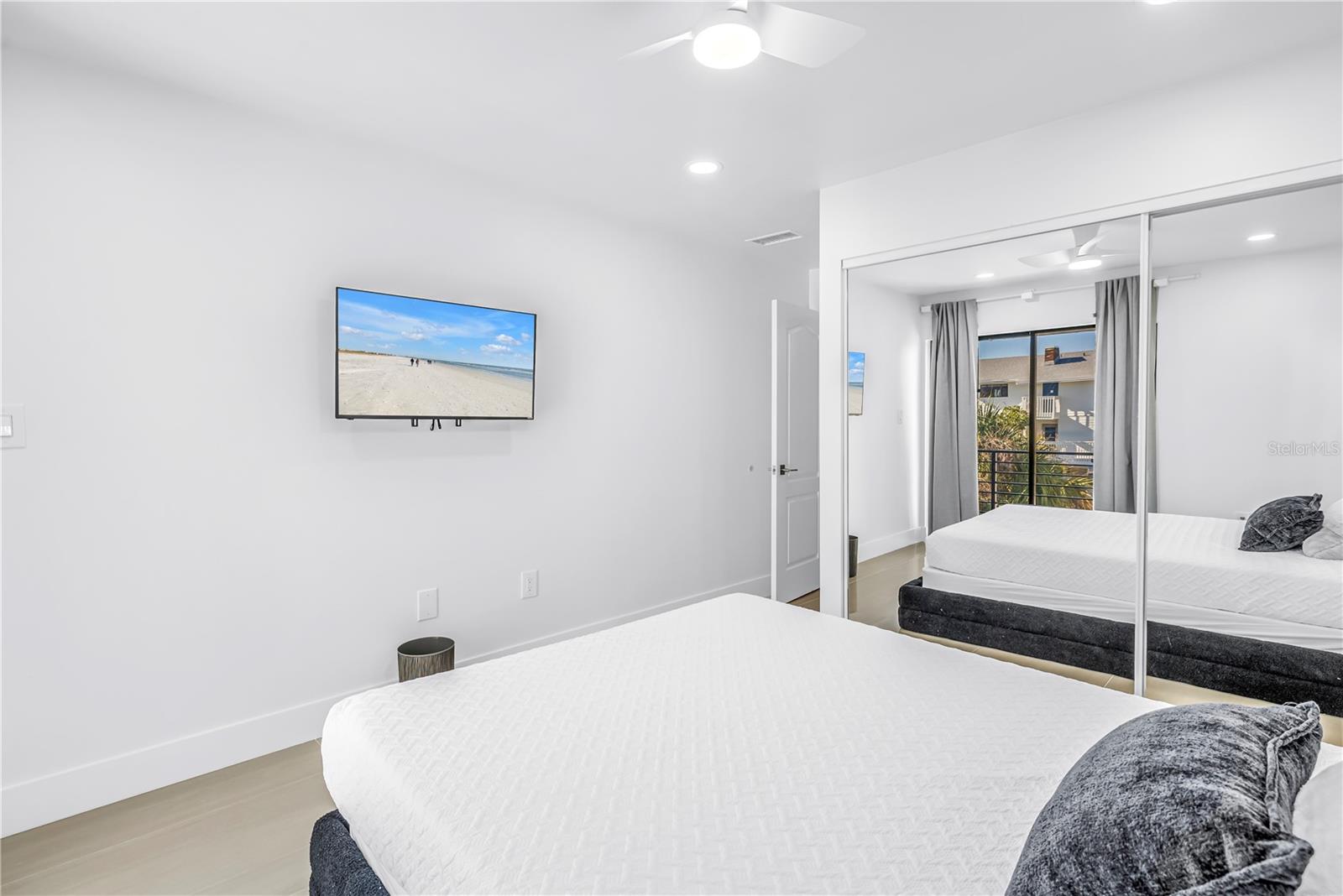 PLACE 450 - Residential