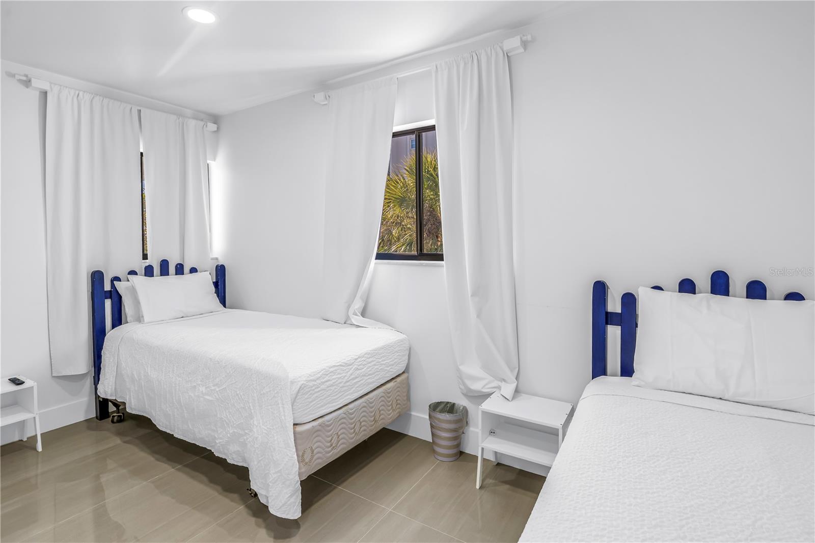 PLACE 450 - Residential