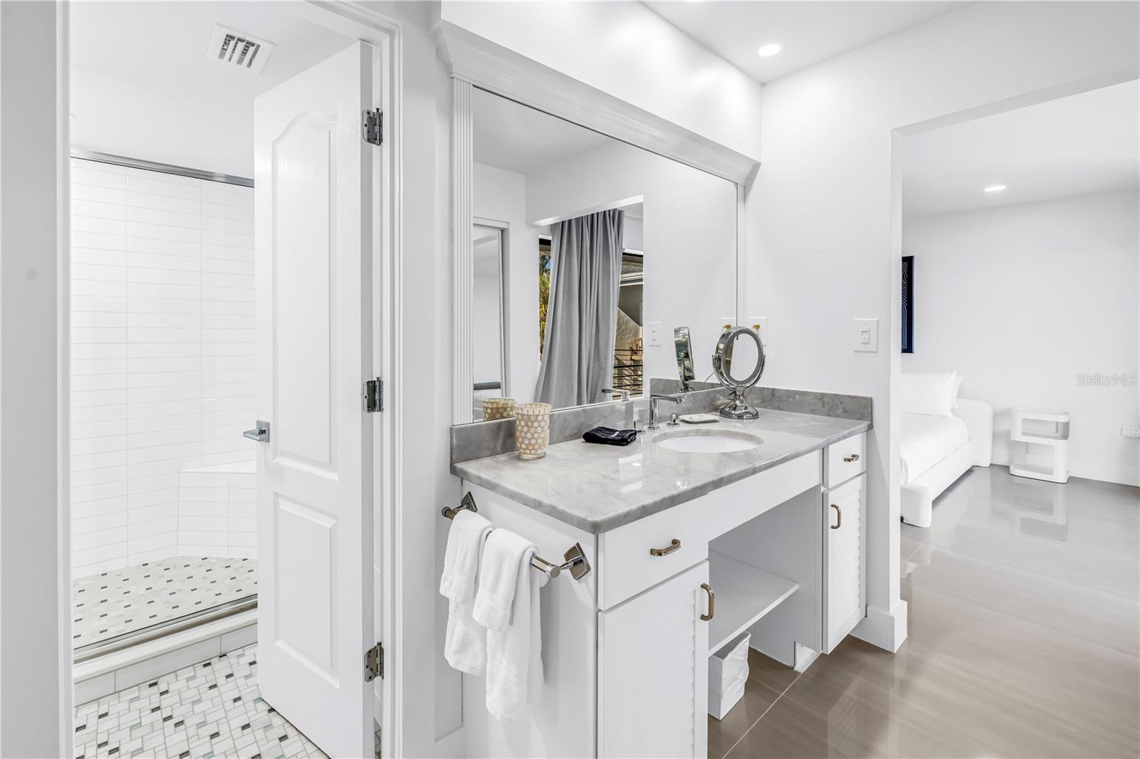 PLACE 450 - Residential