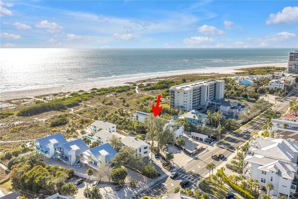 Photo of 450 Beach Road #4, Sarasota, FL 34242 (MLS # A4681112)