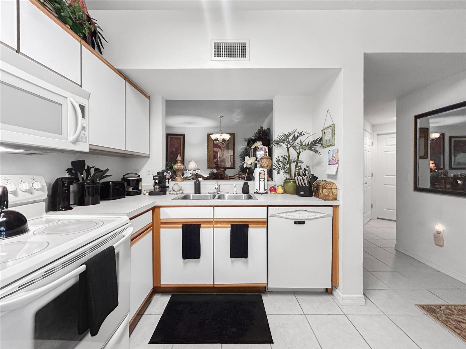 6014 PORTSDALE PLACE 102