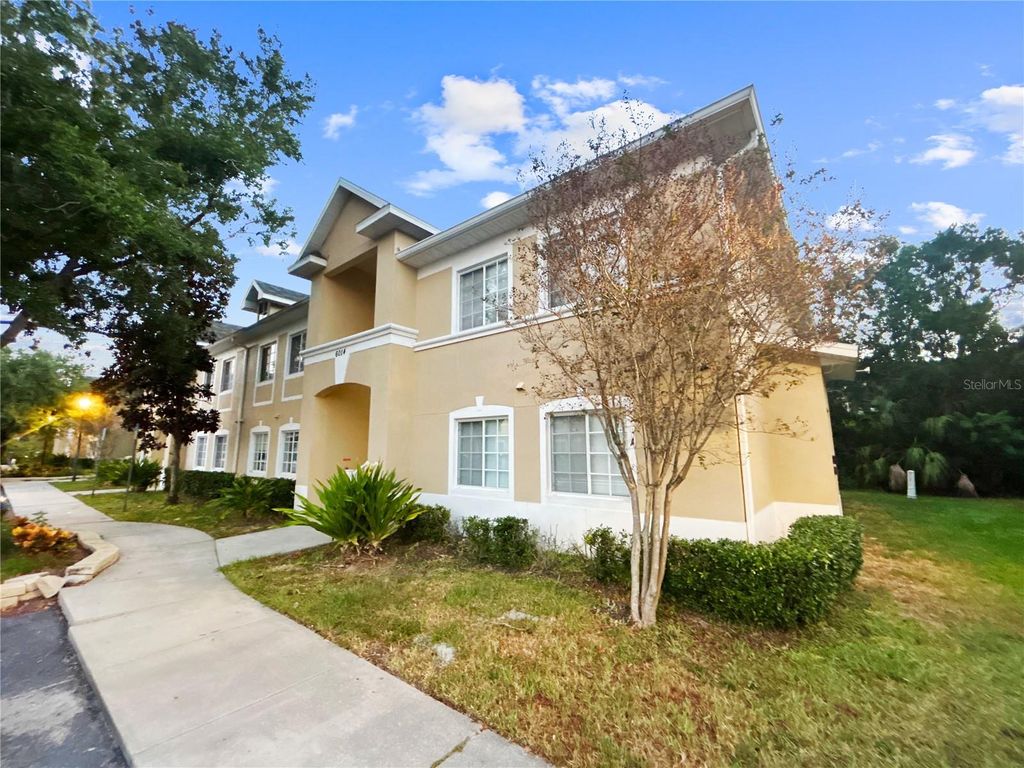 Photo of 6014 Portsdale Place #102, Riverview, FL 33578 (MLS # A4669537)