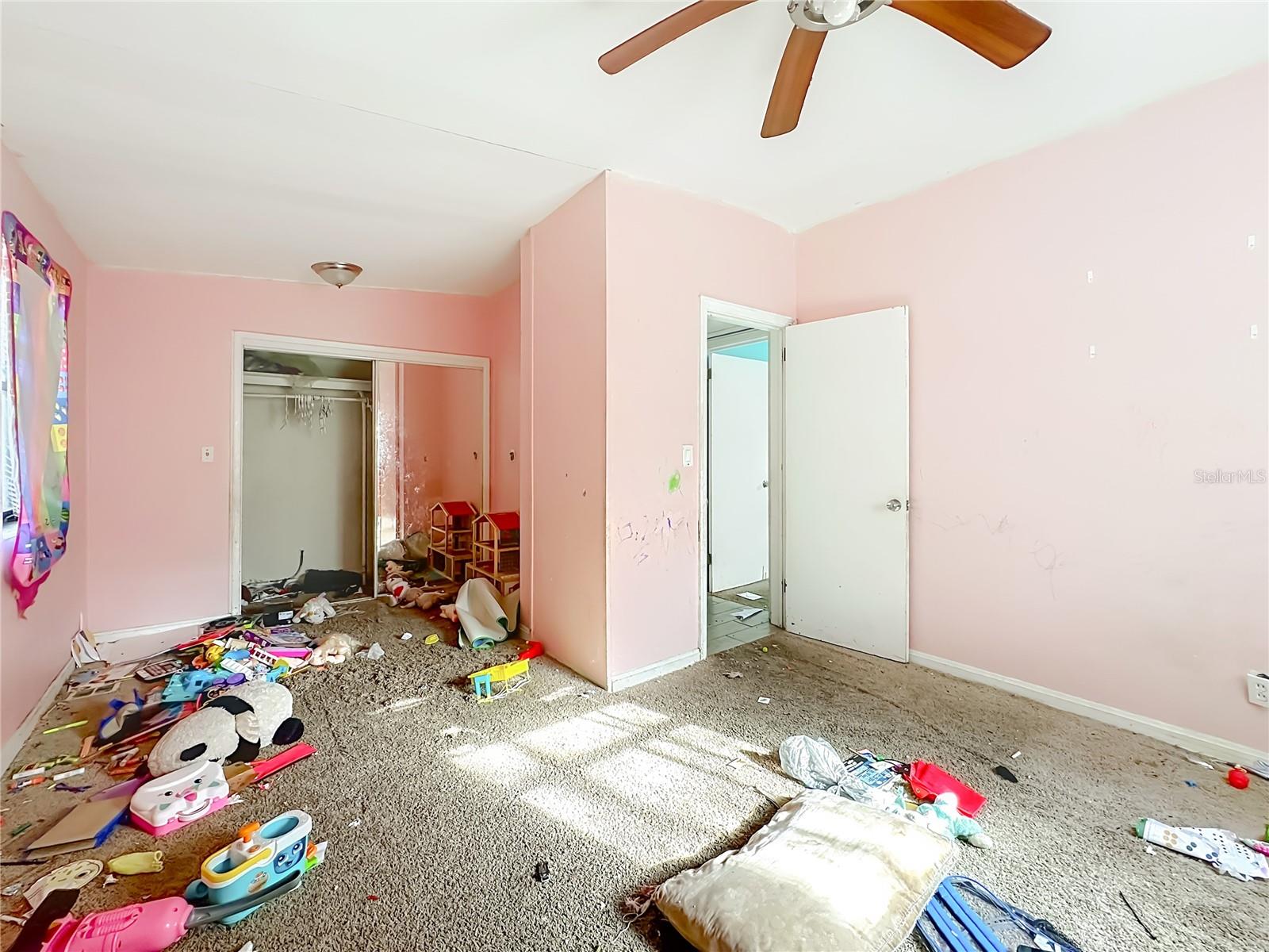 LAKE FOREST HILL UNIT 03A - Residential