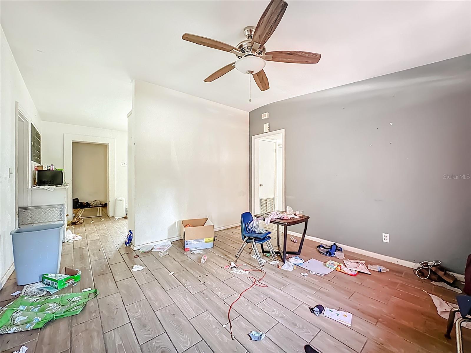 LAKE FOREST HILL UNIT 03A - Residential