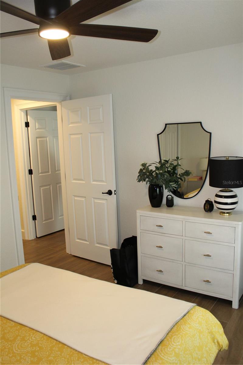 MARION OAKS UN 11 - Residential