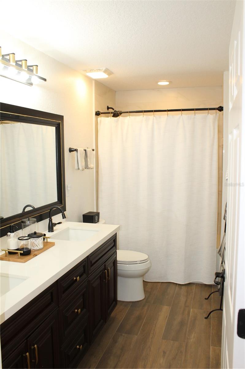 MARION OAKS UN 11 - Residential