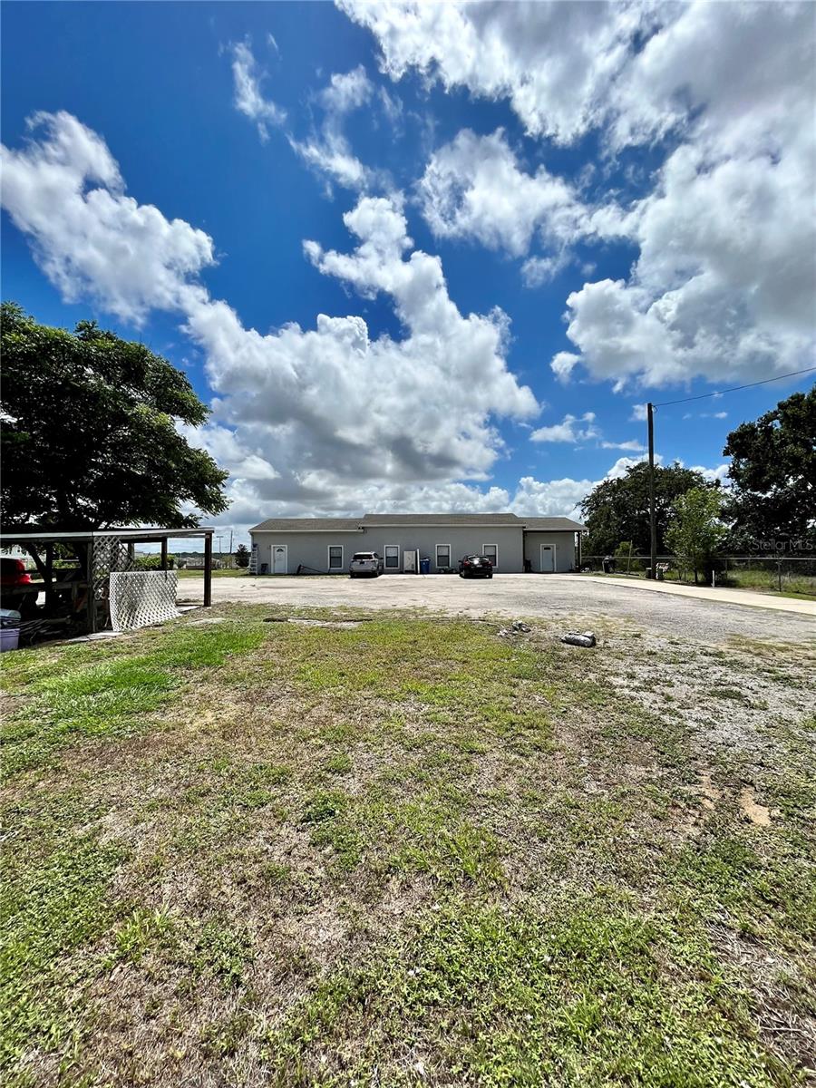 **Rent Included Electricity, water and Lawncare services*** Gorgeous & Spacious 3 bedroom 2 Bath home located in Half acre (NO HOA). Spacious and well kept home, you are greeted with a great room and dining room. Rooms with high ceiling. Inside laundry with washer and dryer. NO PETS & NO SMOKING.
THE FIRST MONTH AND SECURITY DEPOSIT ARE REQUIRED. Apply online now!