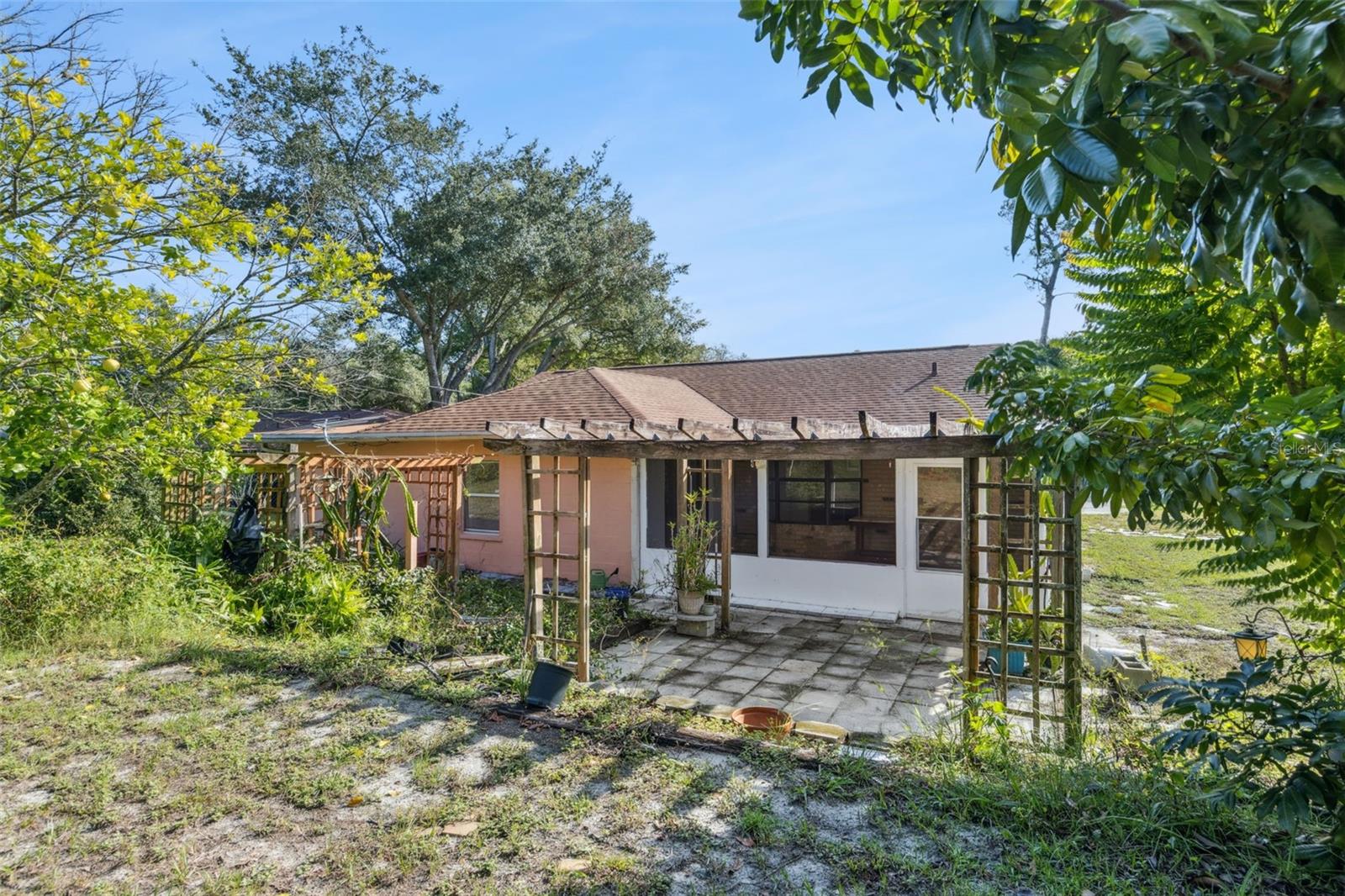 DELTONA LAKES UN 20 G - Residential