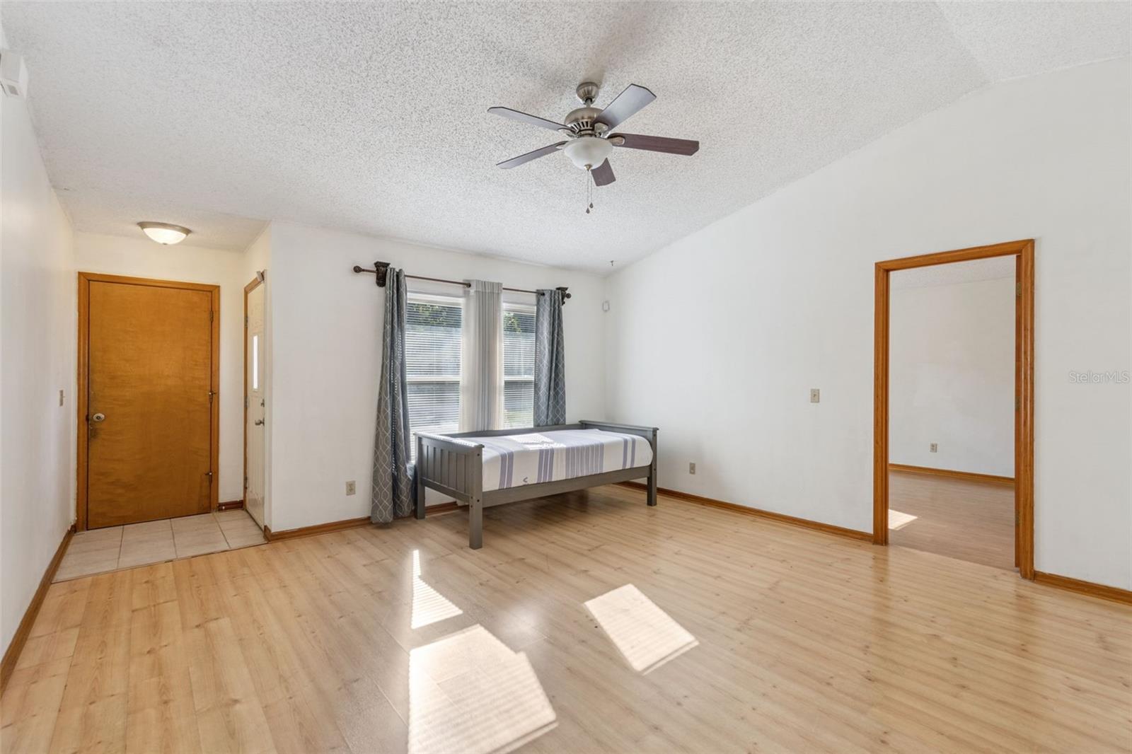 DELTONA LAKES UN 20 G - Residential