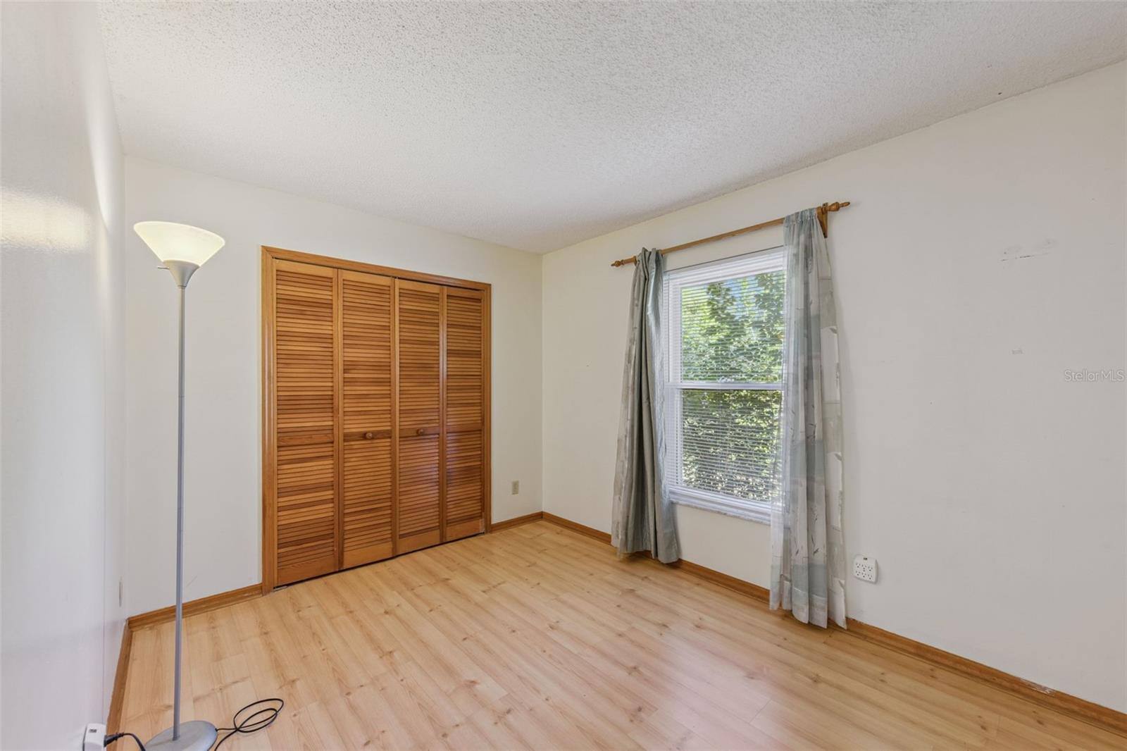 DELTONA LAKES UN 20 G - Residential