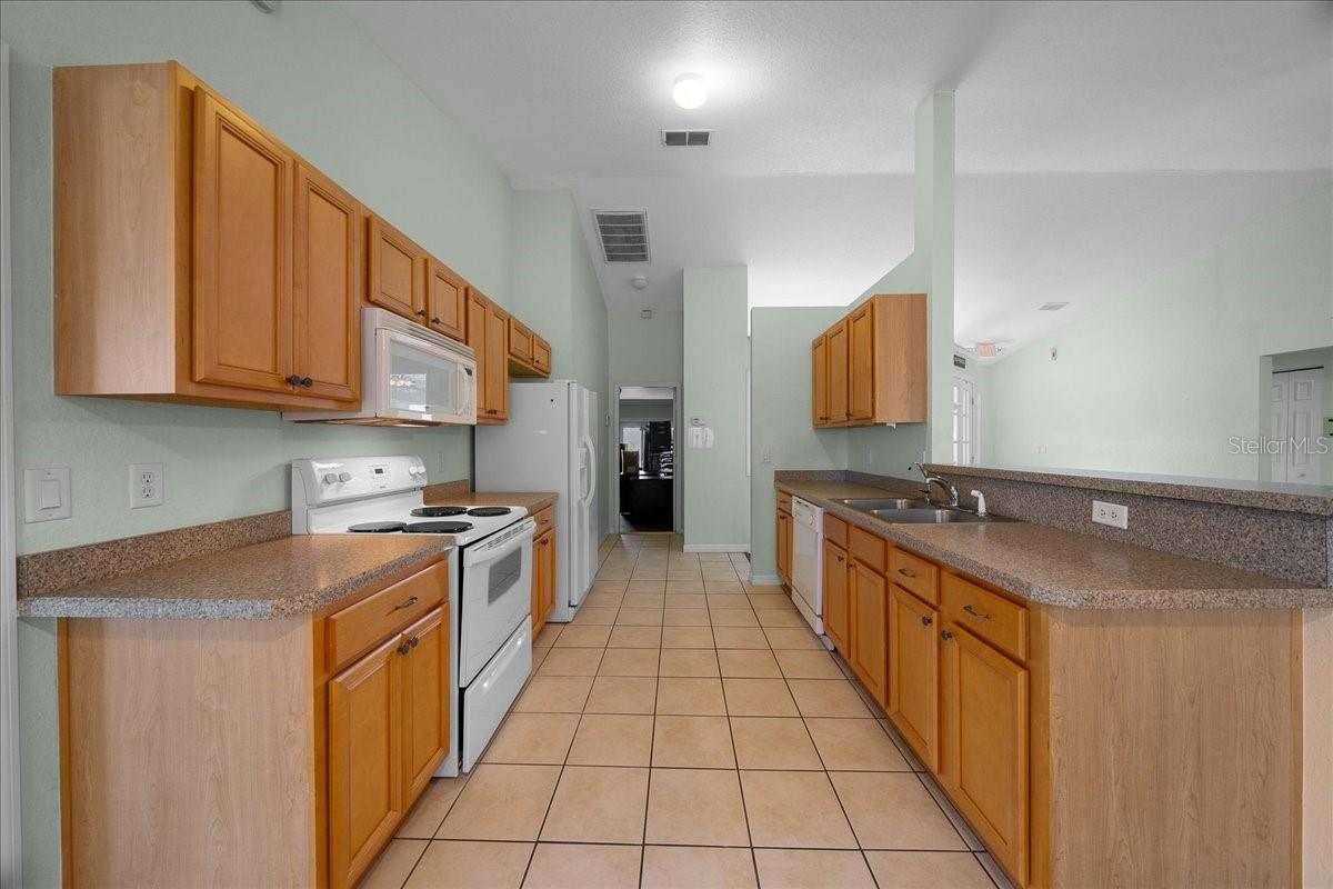 ORANGE BLOSSOM HILLS UN 01 - Residential