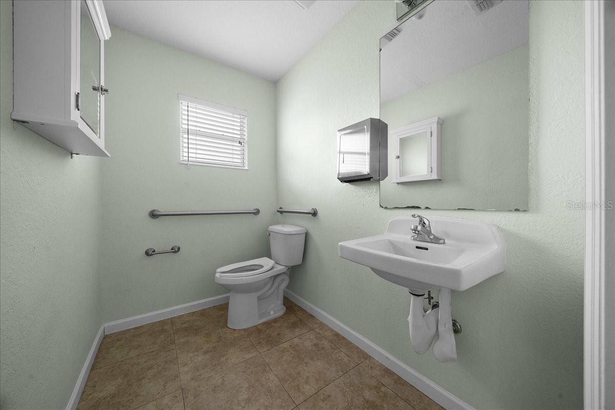 ORANGE BLOSSOM HILLS UN 01 - Residential