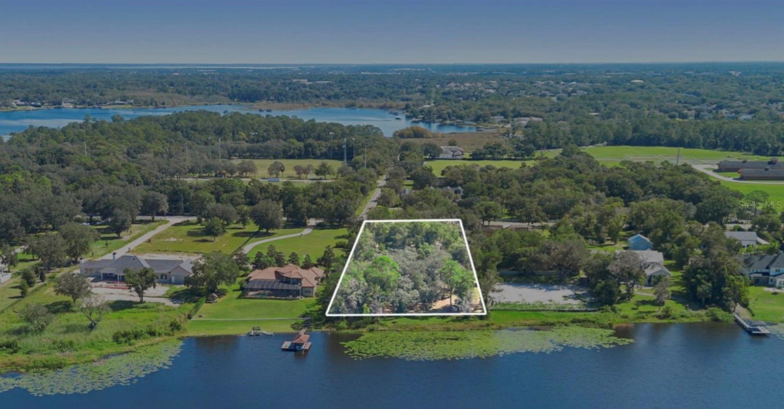 MARKHAM WOODS - Residential