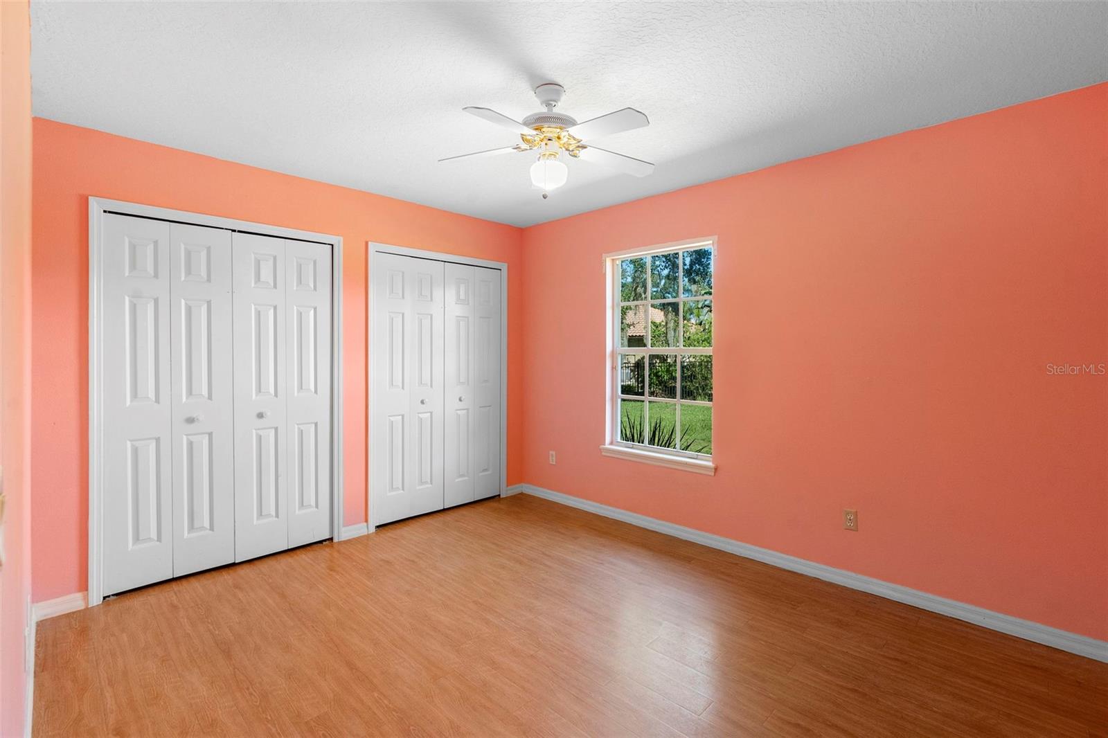 MARKHAM WOODS - Residential