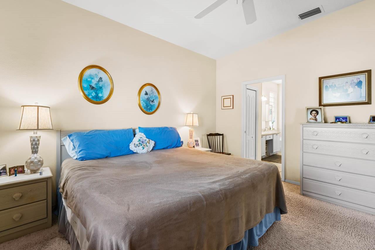 SUN CITY CENTER UNIT 262 PH - Residential