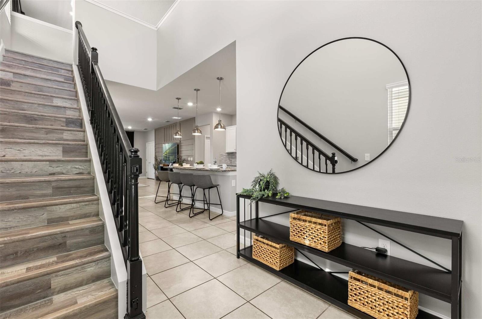 7352 OAKMOSS LOOP