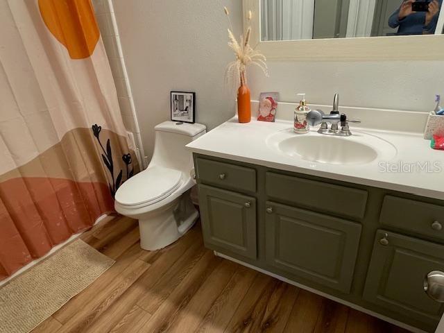 GRAND KEY A CONDO - Residential Lease