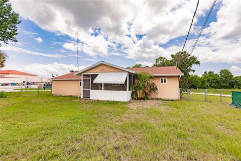 A home in PORT CHARLOTTE