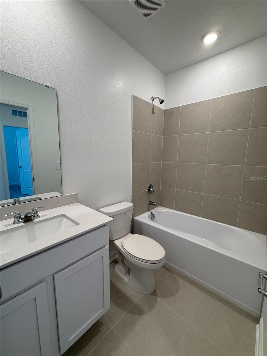 WESTVIEW 22 TH - Residential Lease