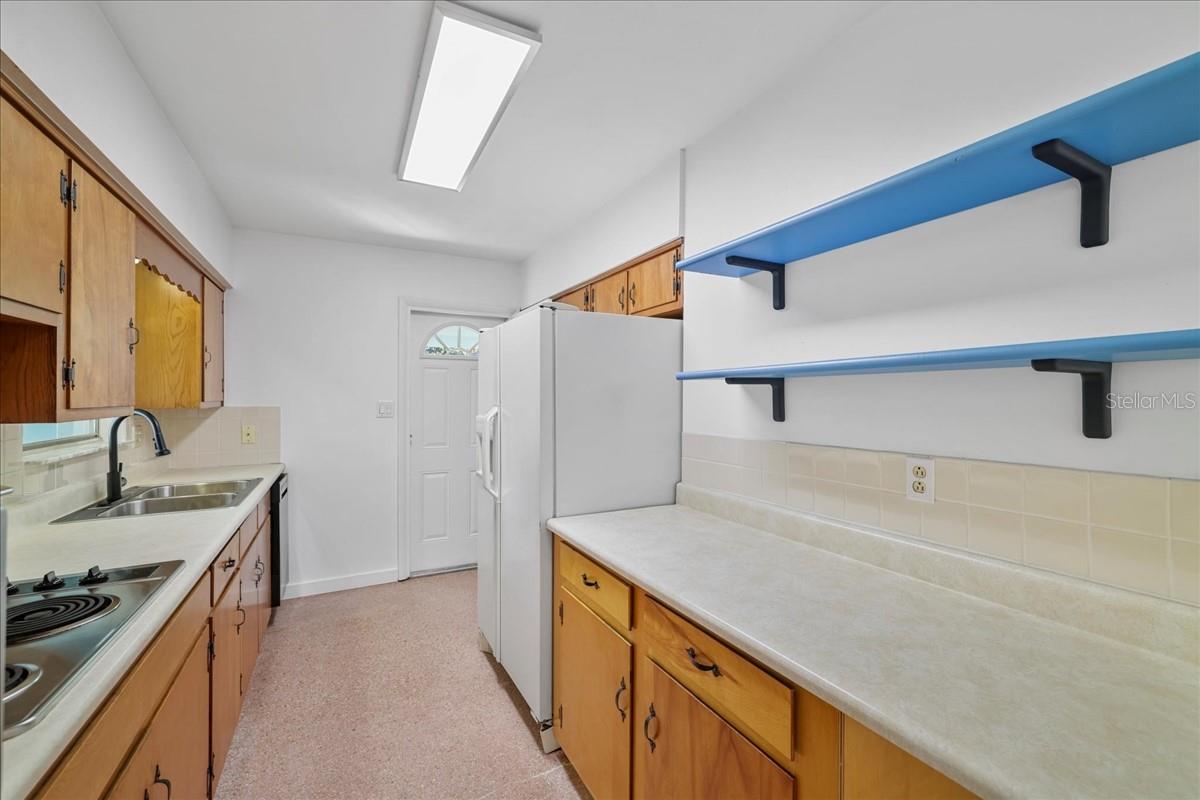 MC GREGOR ESTATES - Residential