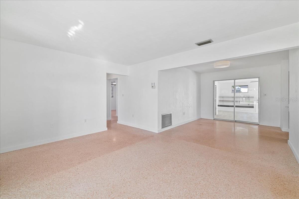 MC GREGOR ESTATES - Residential