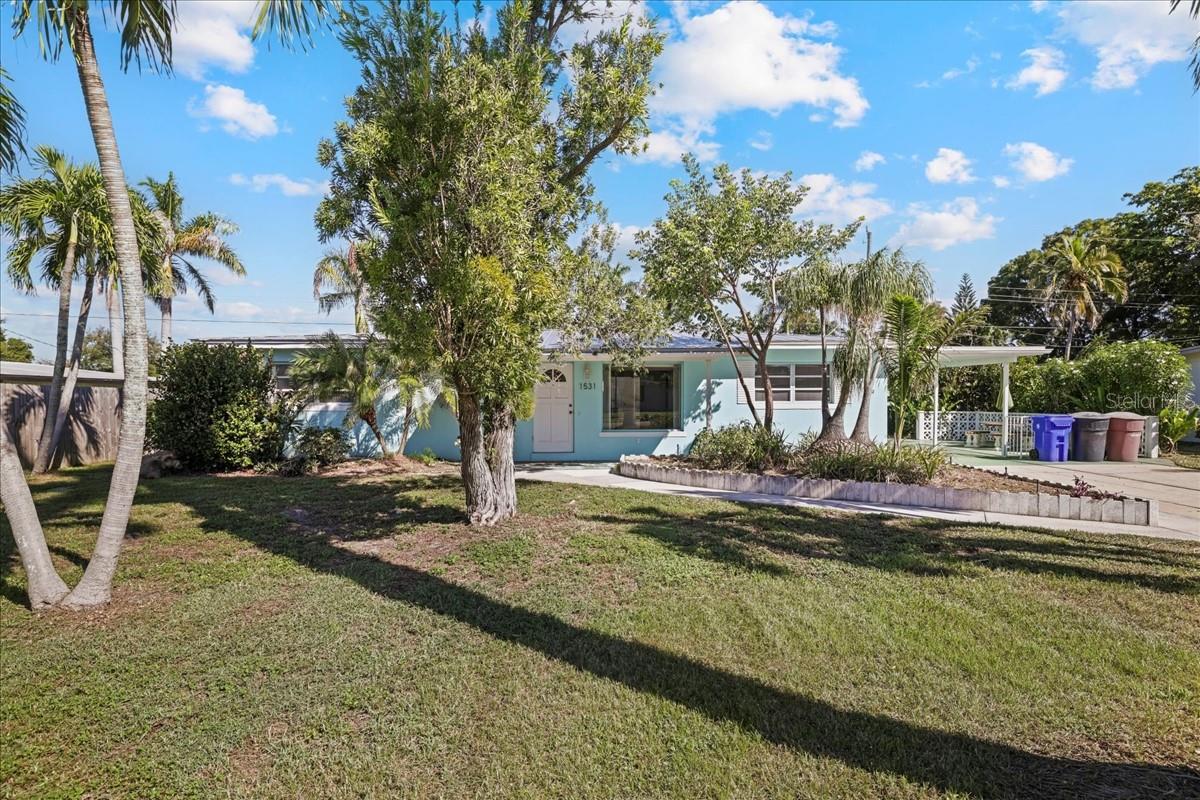 MC GREGOR ESTATES - Residential