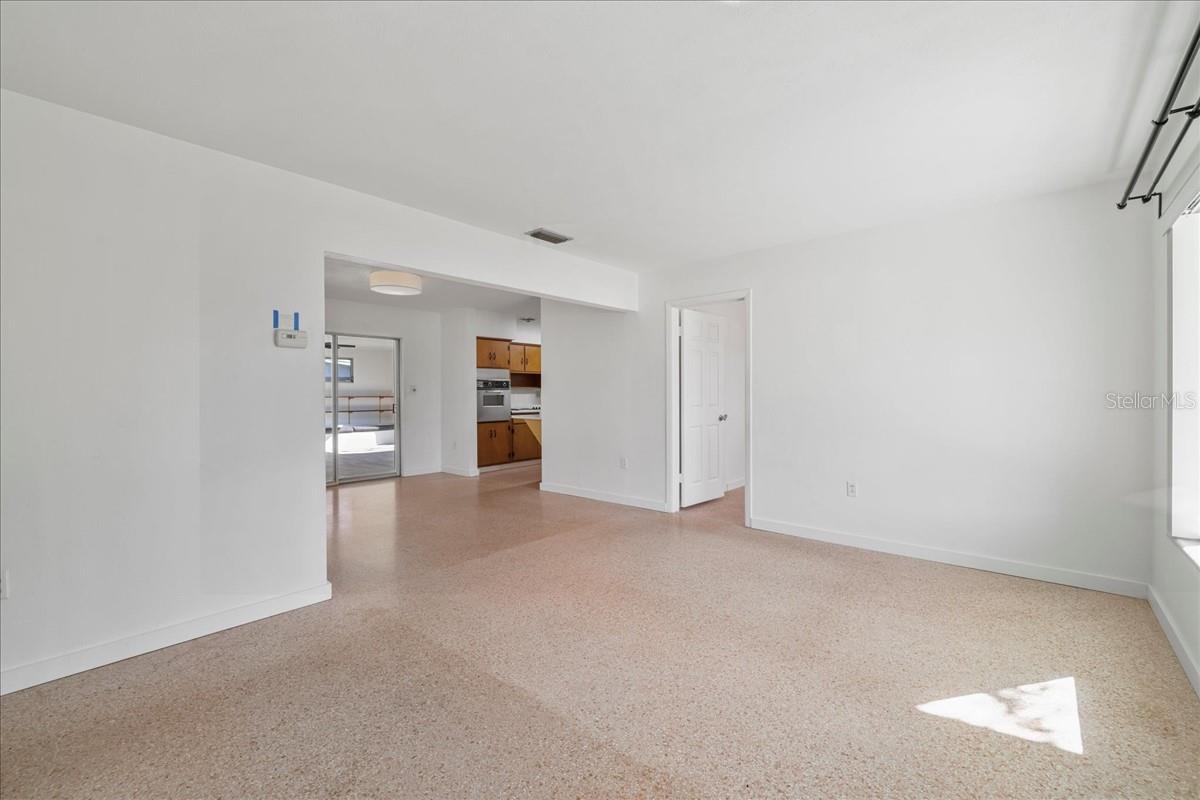 MC GREGOR ESTATES - Residential