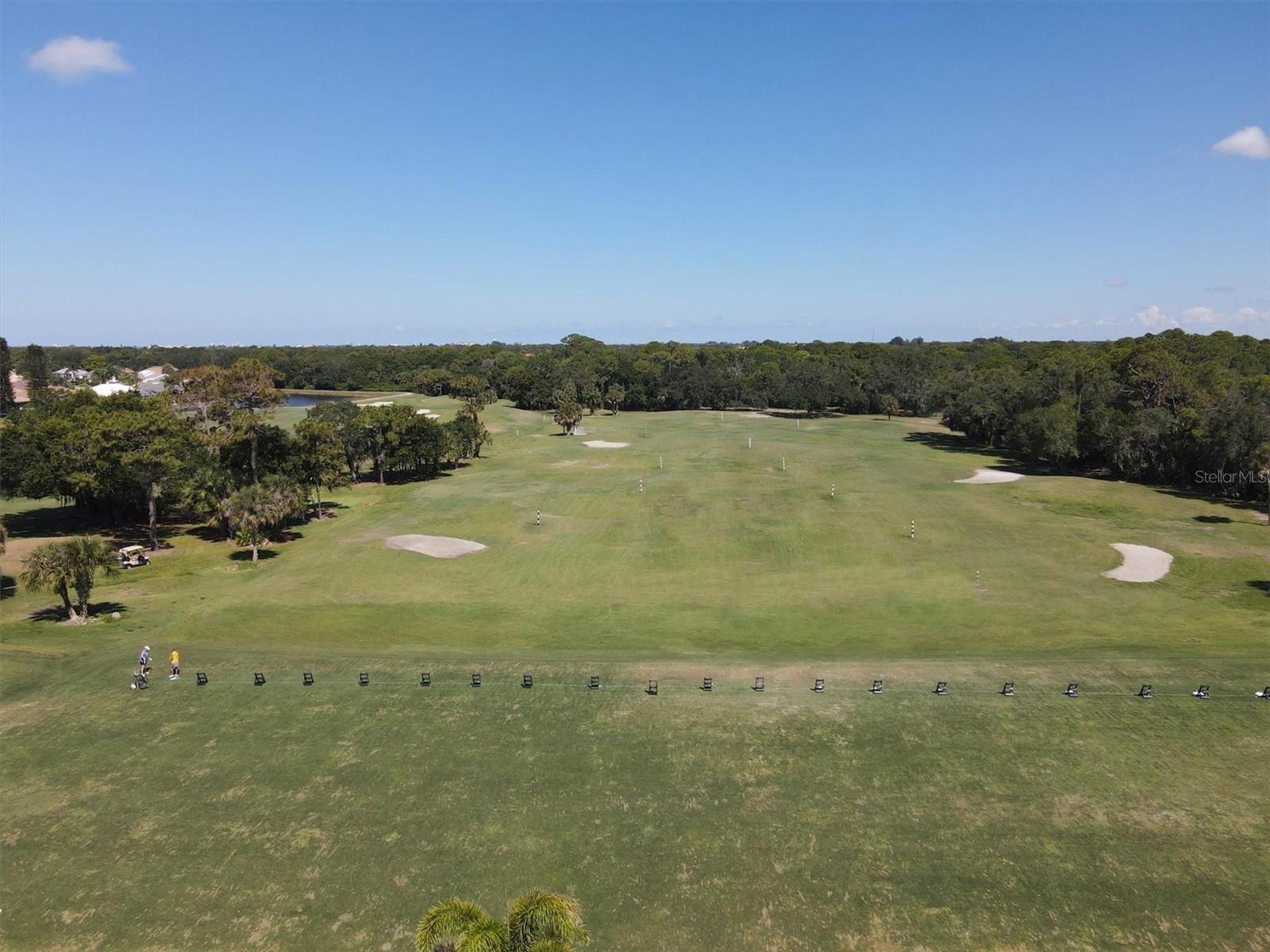 PELICAN POINTE GOLF & COUNTRY CLUB - Residential