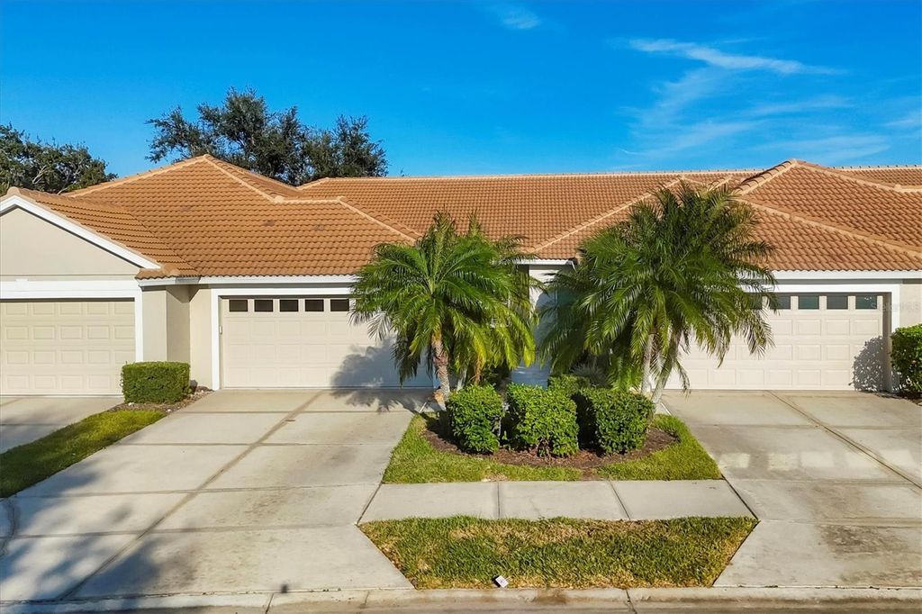 Photo of 1845 San Silvestro Drive, Venice, FL 34285 (MLS # N6141370)