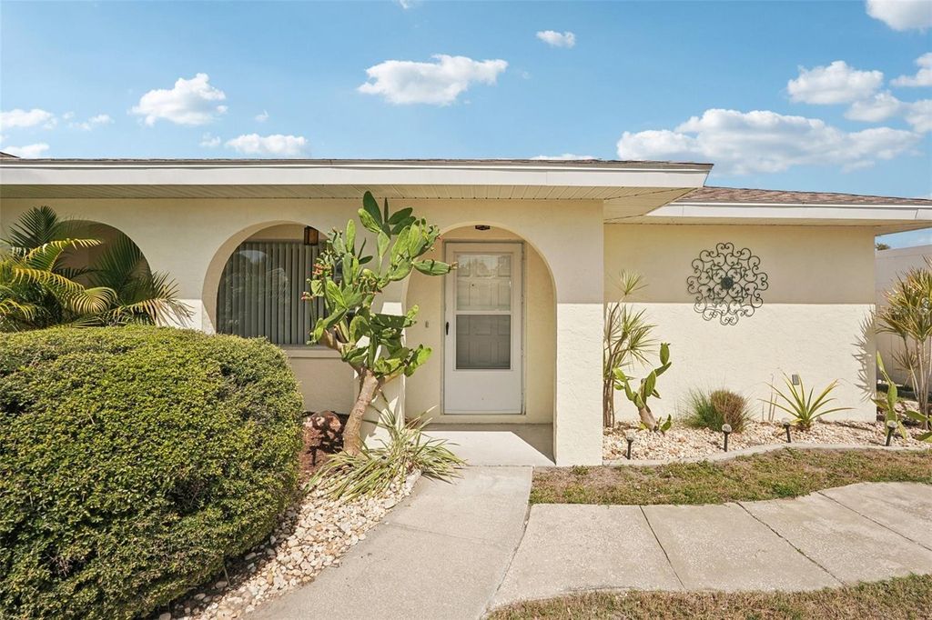 Photo of 1741 Bayonne Street, Sarasota, FL 34231 (MLS # A4684811)