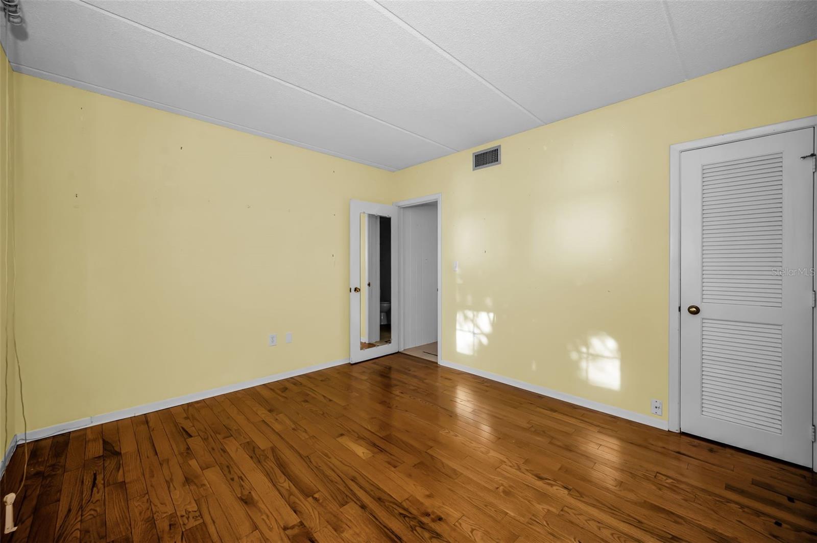TORTUGAS DE MAR CONDO BLDG B APT 204B - Residential