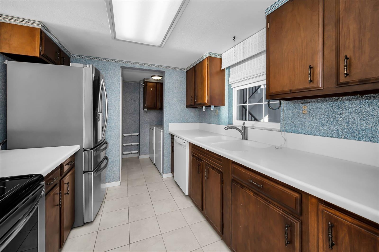 TORTUGAS DE MAR CONDO BLDG B APT 204B - Residential