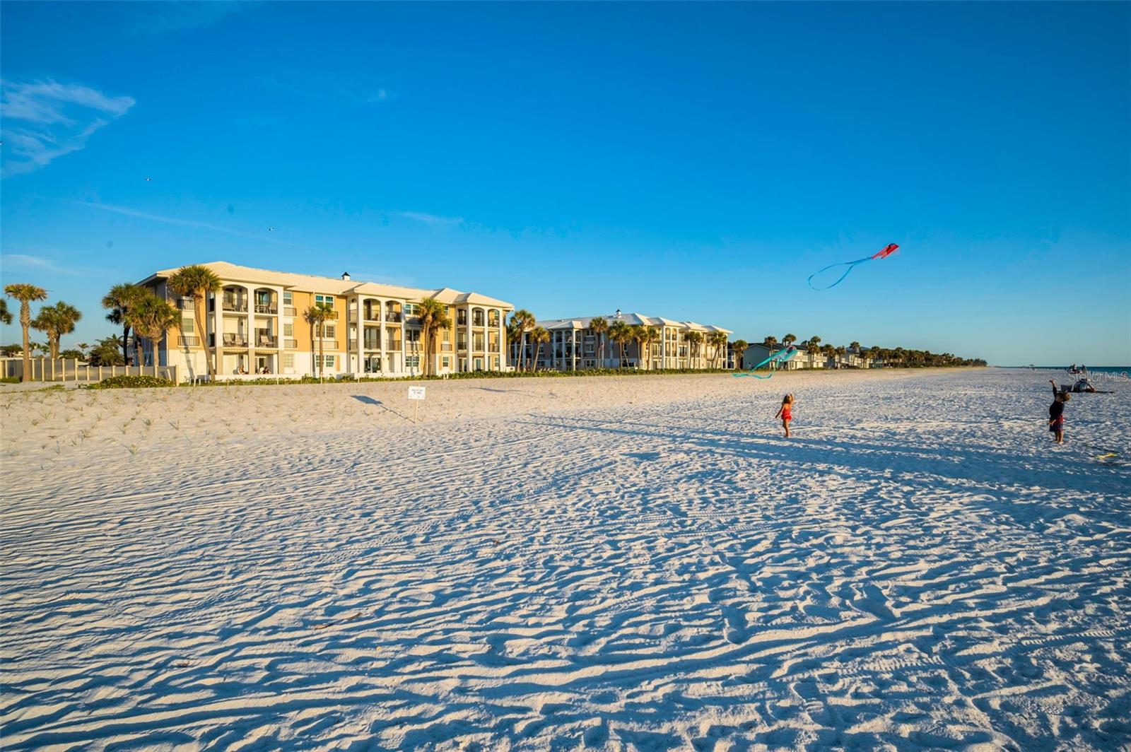 TORTUGAS DE MAR CONDO BLDG B APT 204B - Residential