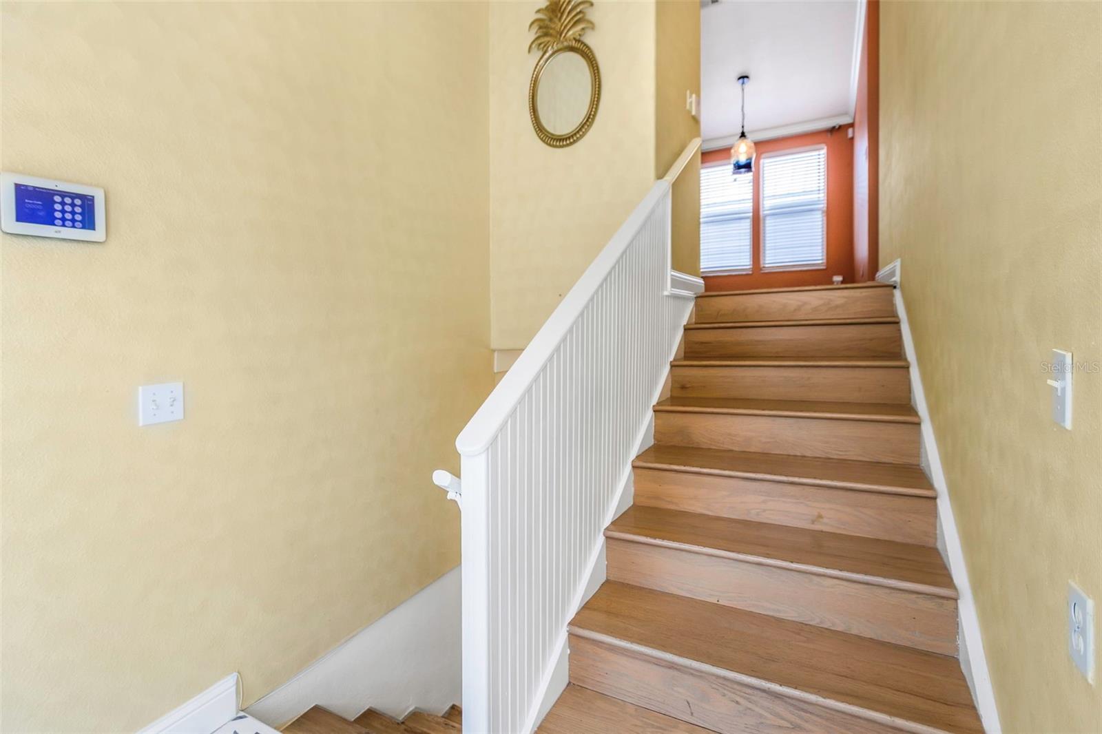 2921 DUPONT STREET S