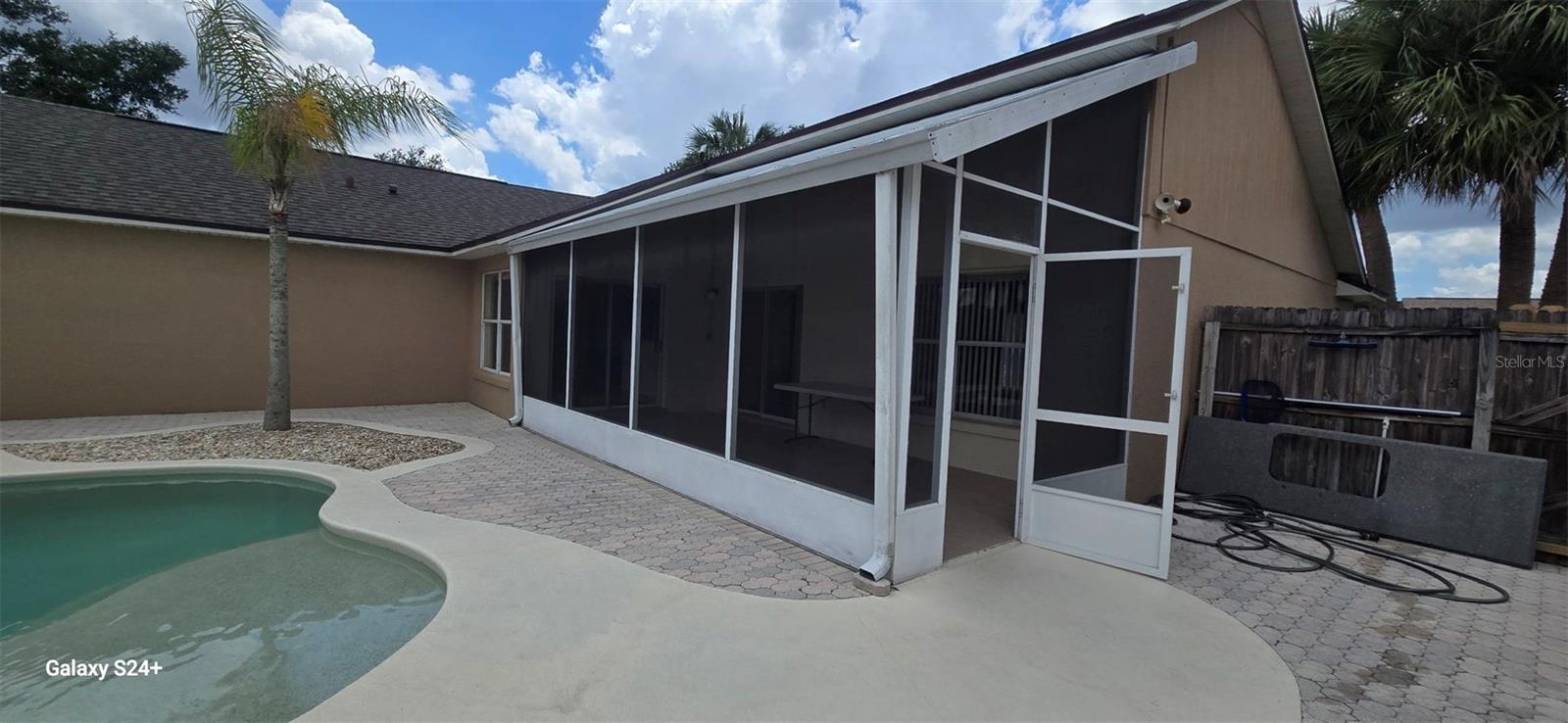 SILVER BEND - Residential