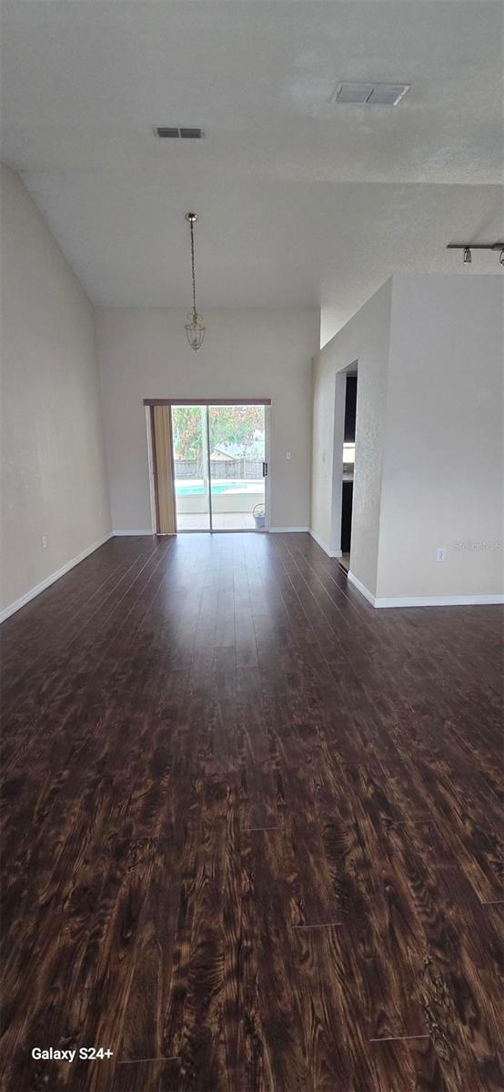 SILVER BEND - Residential