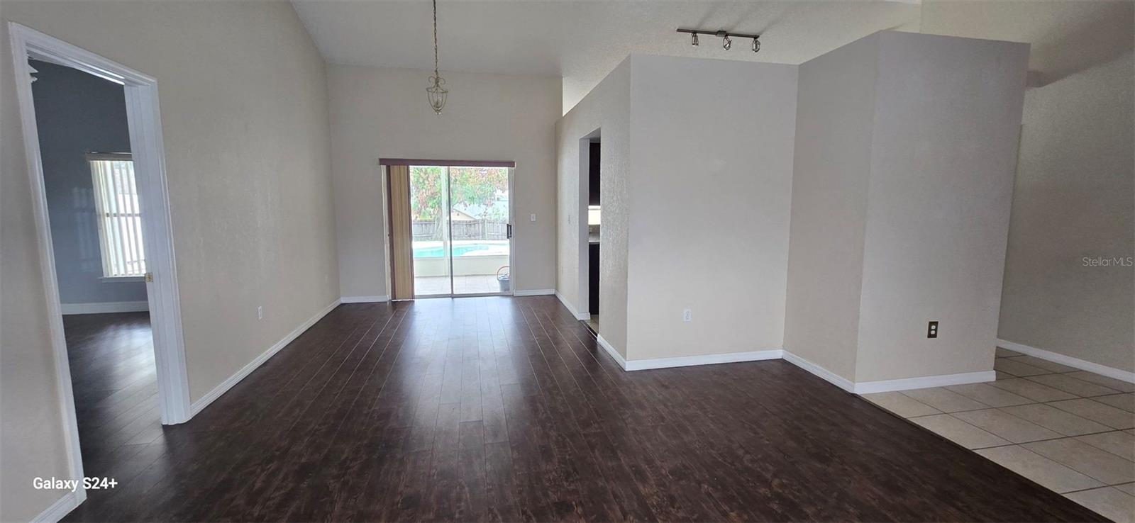SILVER BEND - Residential