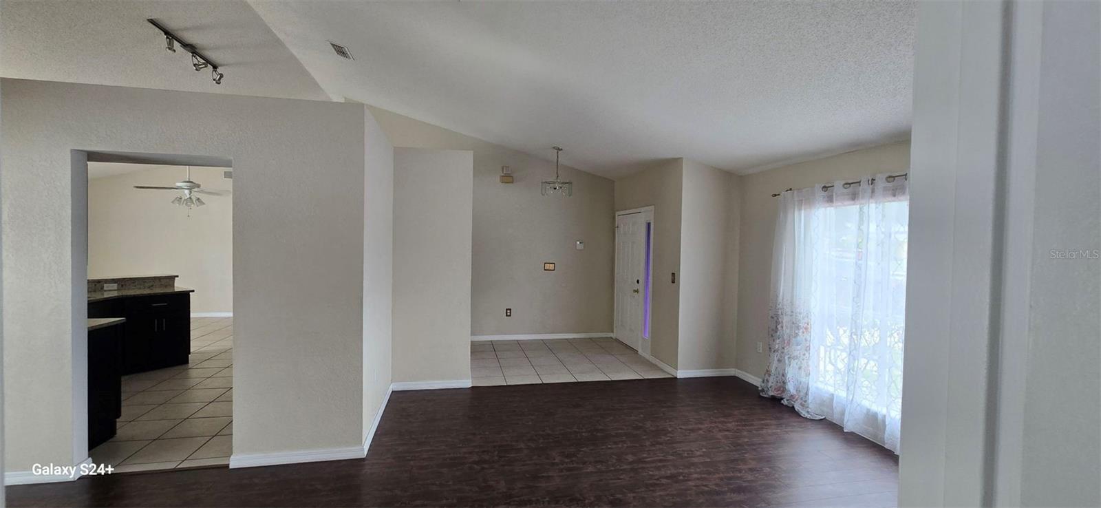 SILVER BEND - Residential