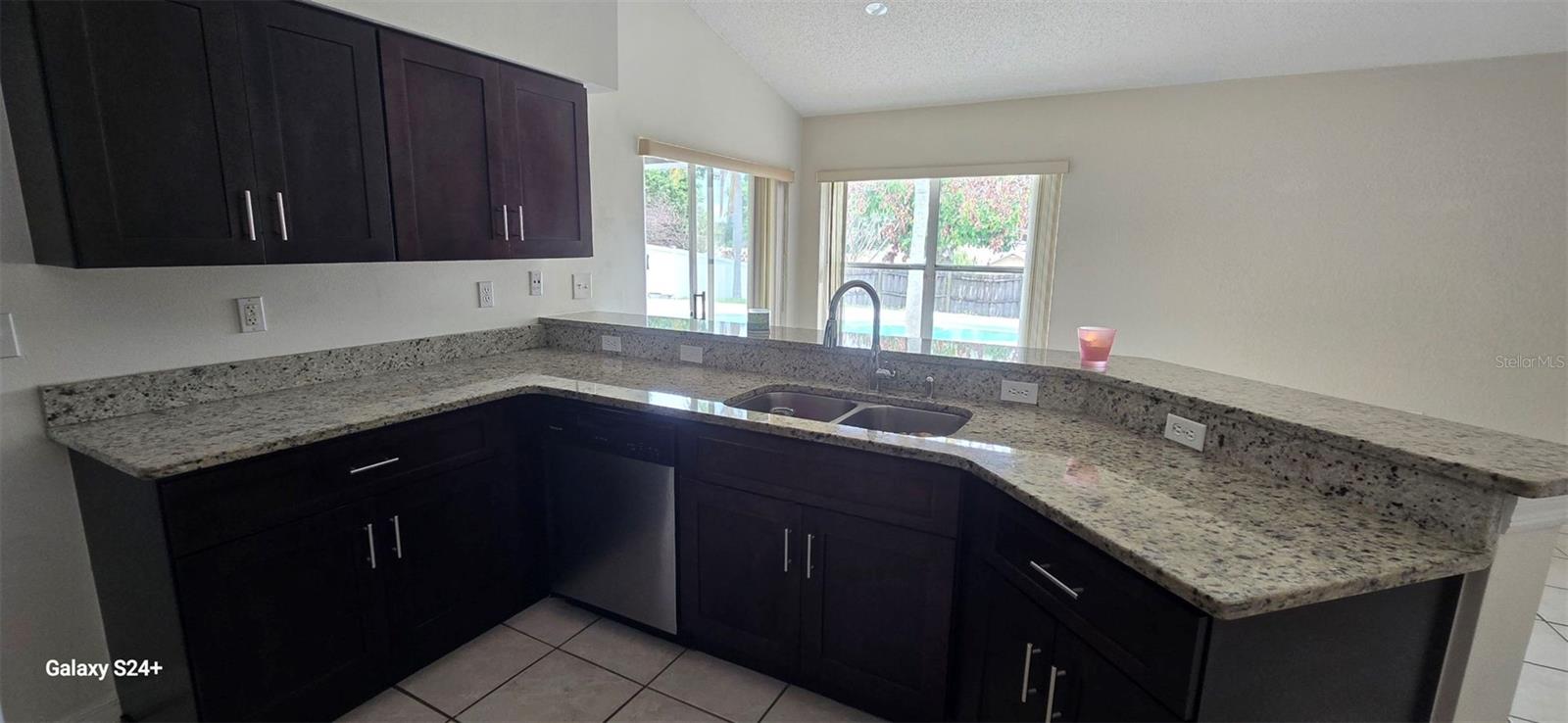 SILVER BEND - Residential