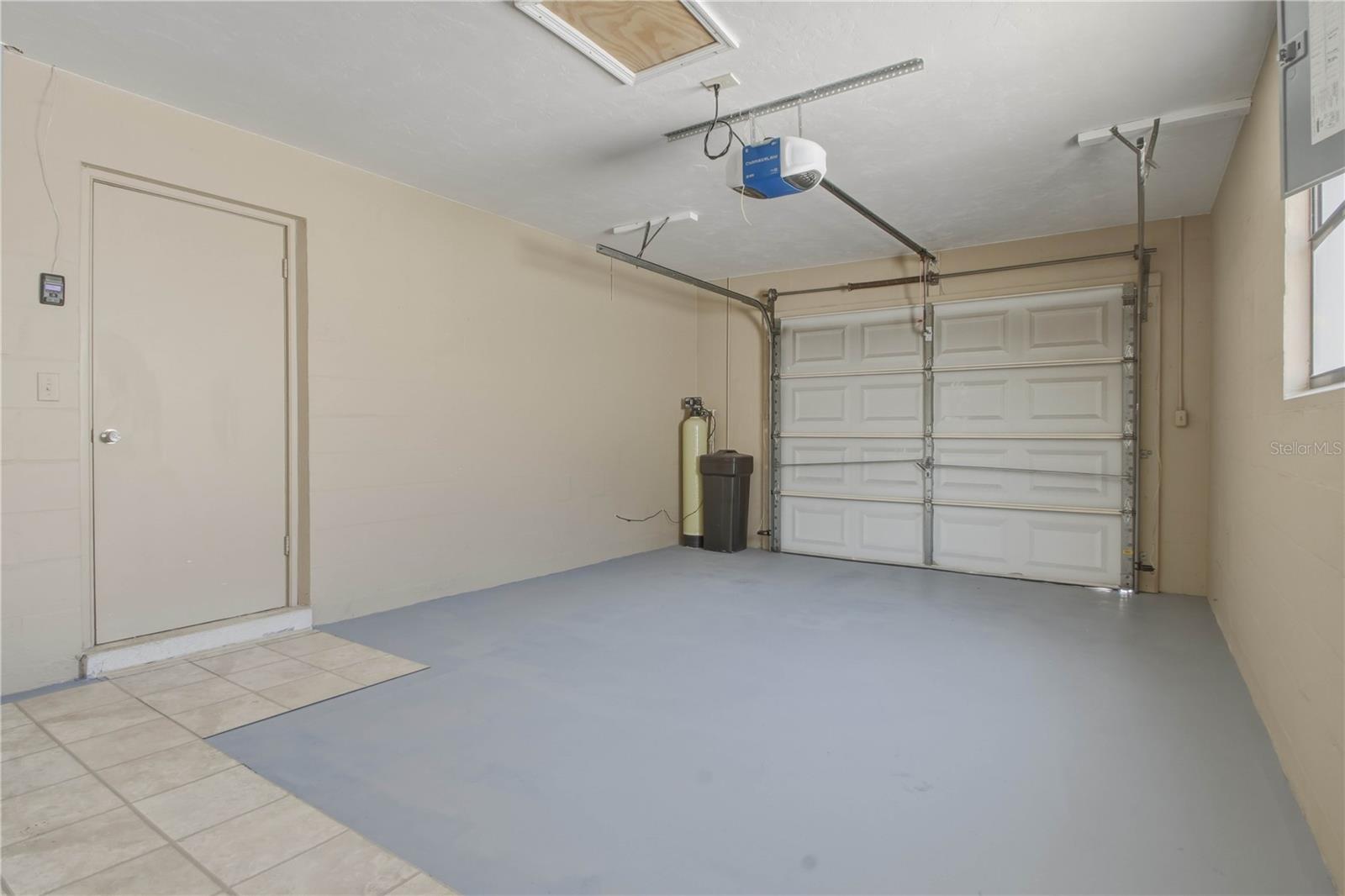 HI-RIDGE ESTATES 1ST ADD - Residential