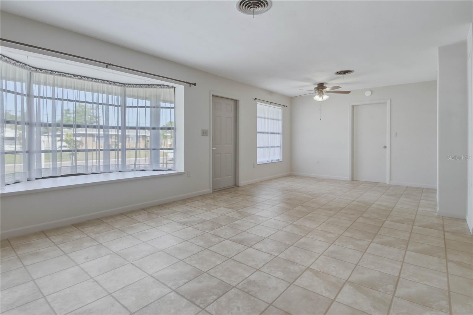 HI-RIDGE ESTATES 1ST ADD - Residential