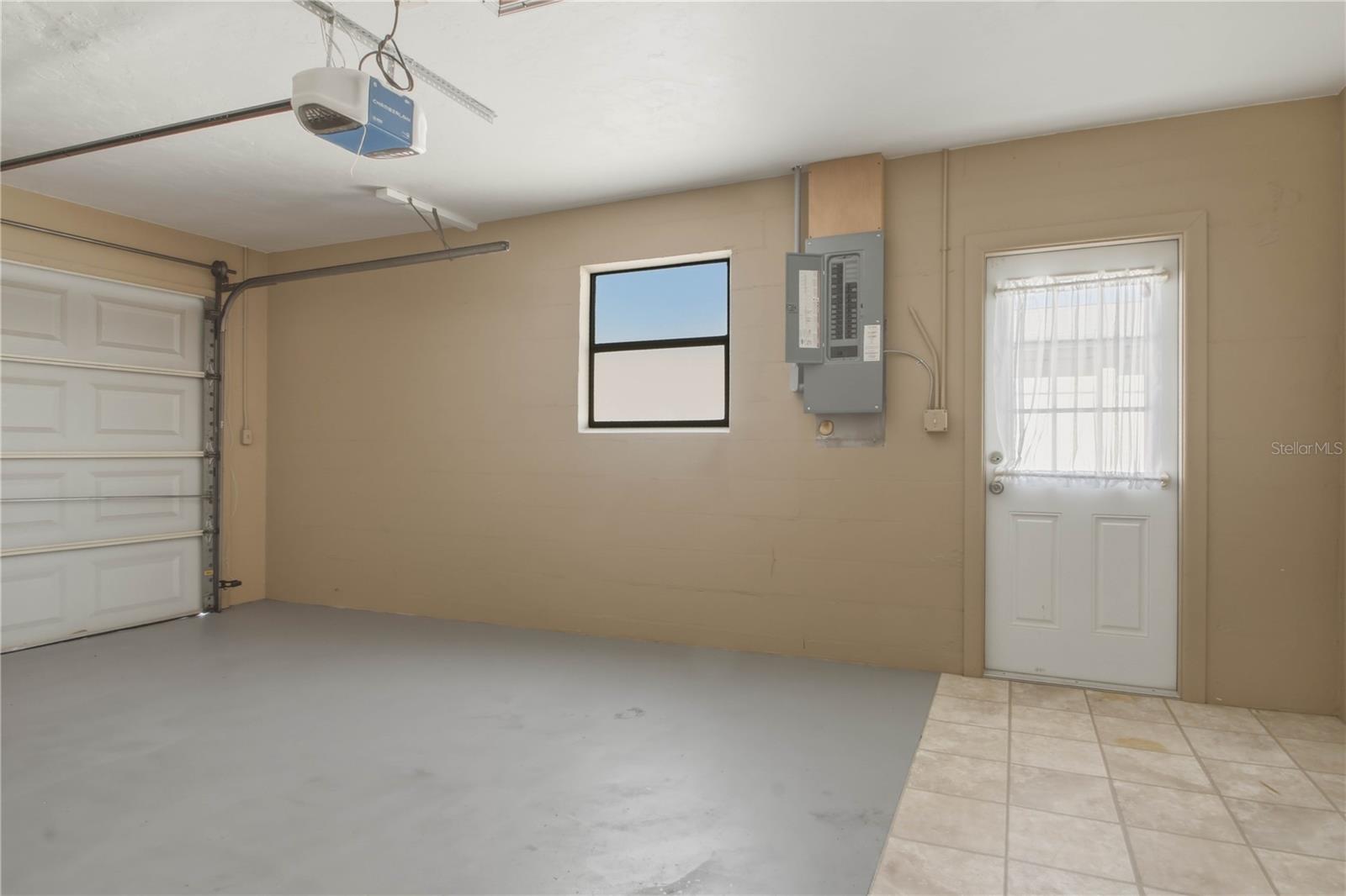 HI-RIDGE ESTATES 1ST ADD - Residential