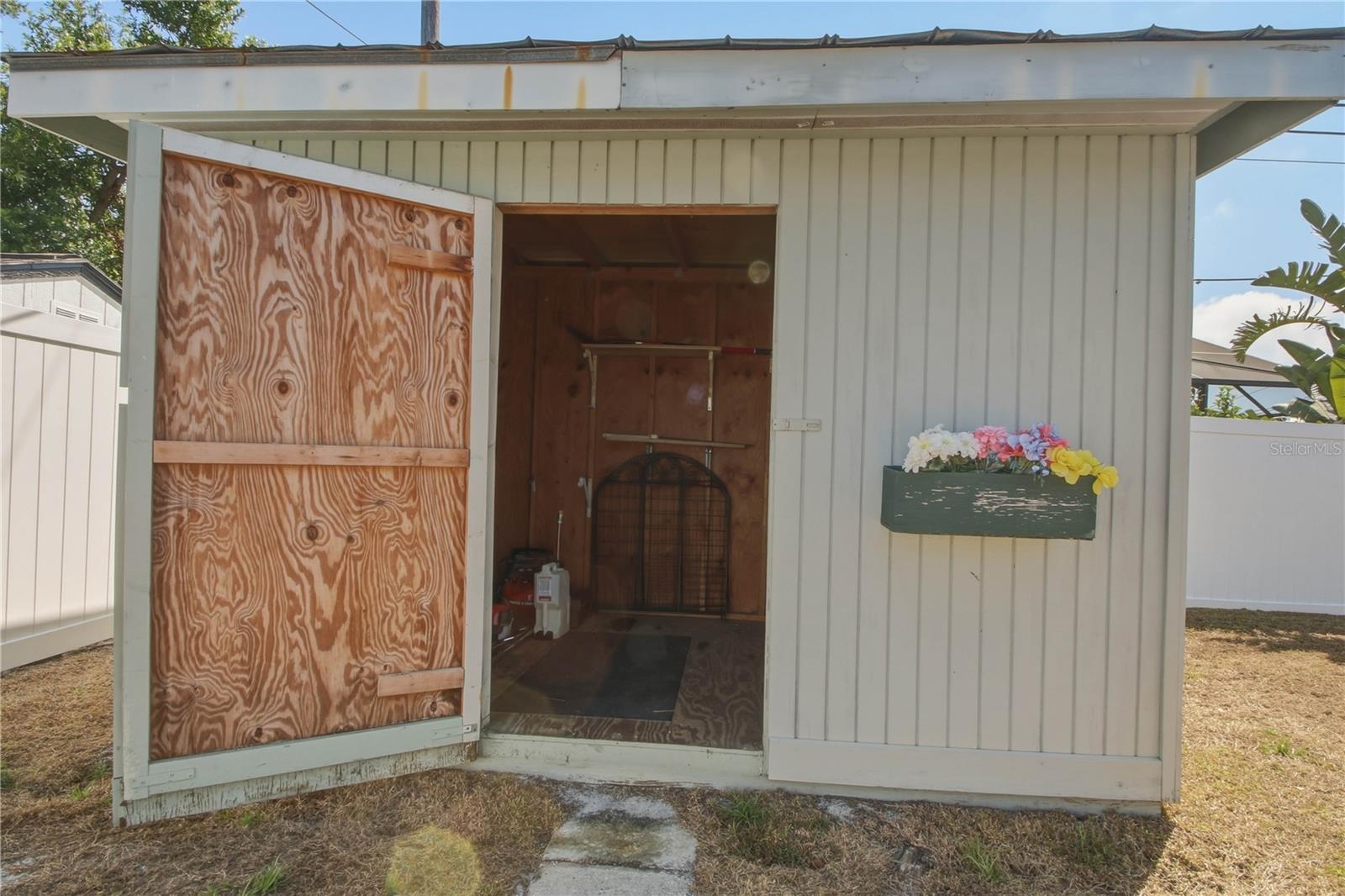 HI-RIDGE ESTATES 1ST ADD - Residential