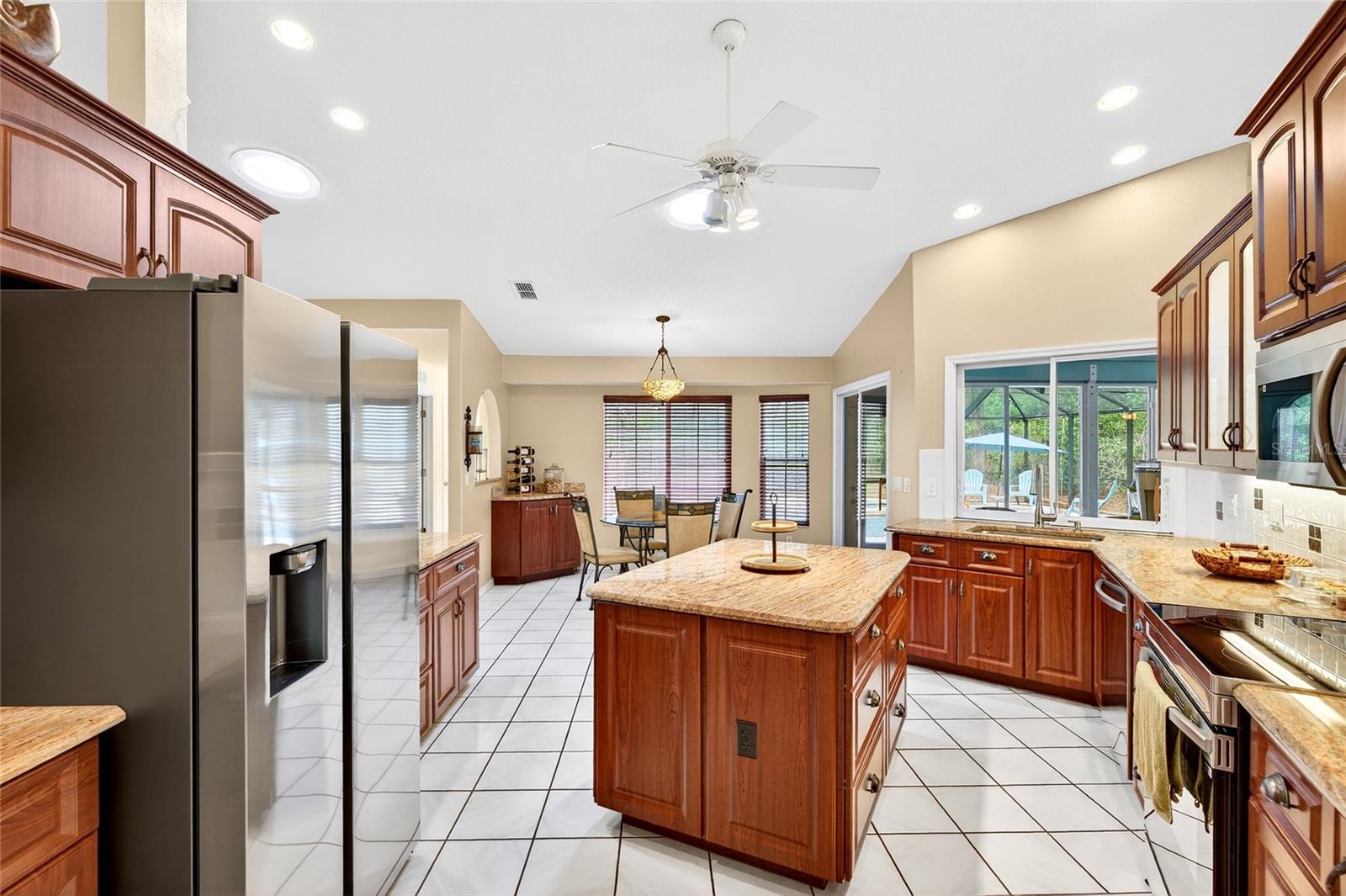 RAINBOW SPGS 05 REP - Residential